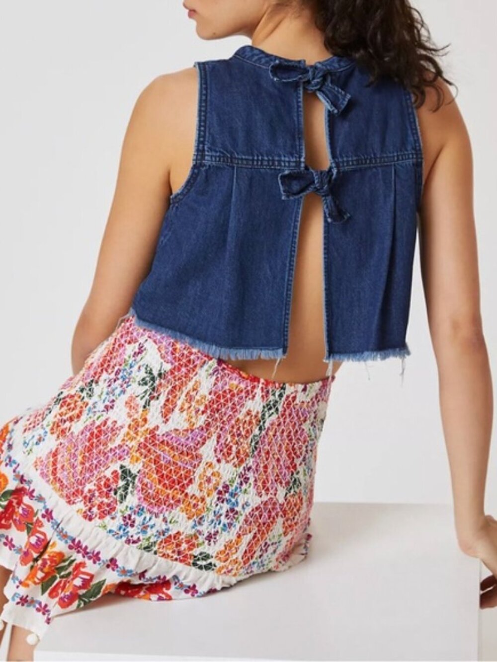 Anthropologie Pilcro Denim Cropped Back Tie Closure Tank Size S